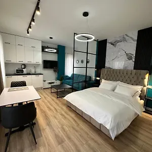 Intercontinental Center Appartement Tirana